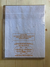 Cargar imagen en el visor de la galería, The greeting card is wrapped in a celophane wrapper to protect it for shipping to you.