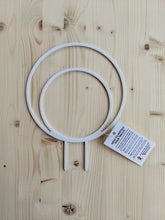 Cargar imagen en el visor de la galería, White Acrylic Hoop Trellis - Circle - Endless Loop - Available in 2 Sizes
